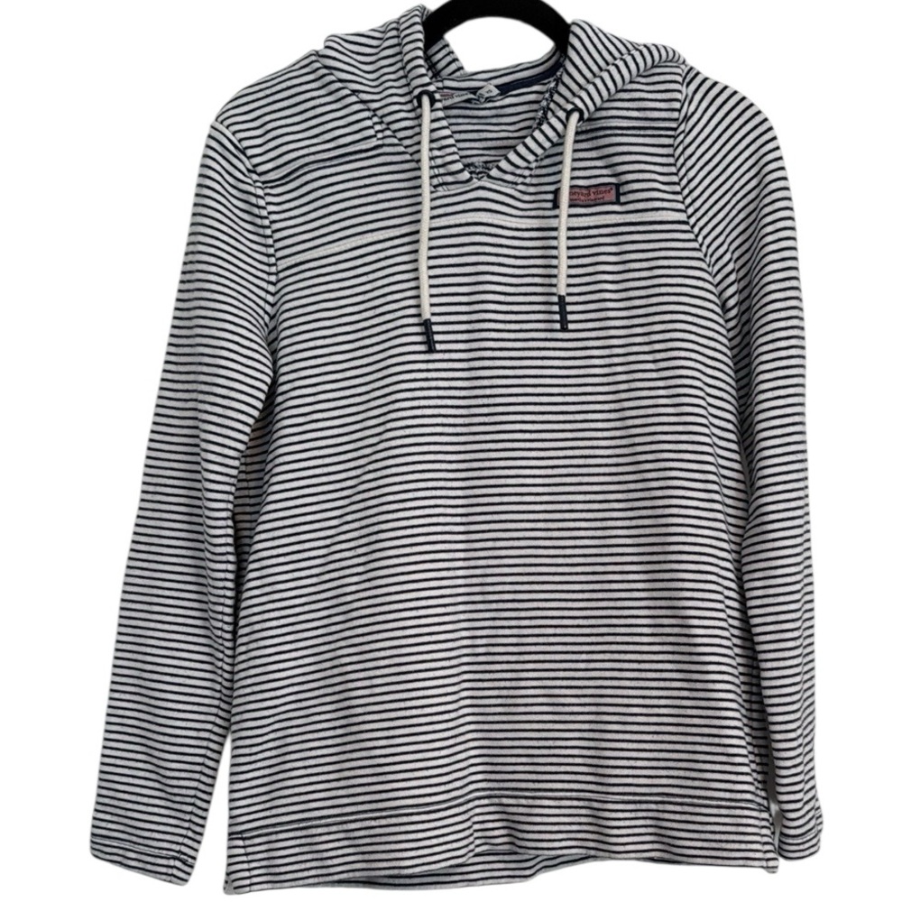 ☀️ Vineyard Vines Blue and White Striped Hoodie